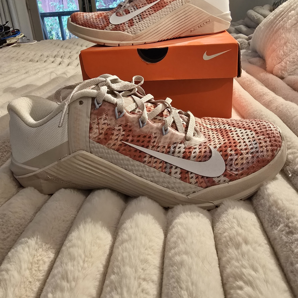 Nike Cream and Orange Athletic Shoes